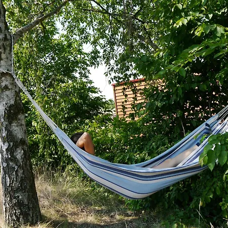 Apartment Ferienwohnung Mit Terrasse - 10 Minuten Von Templin *