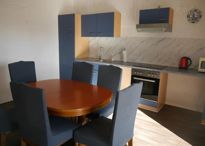 Mit Terrasse - 10 Minuten Von Templin