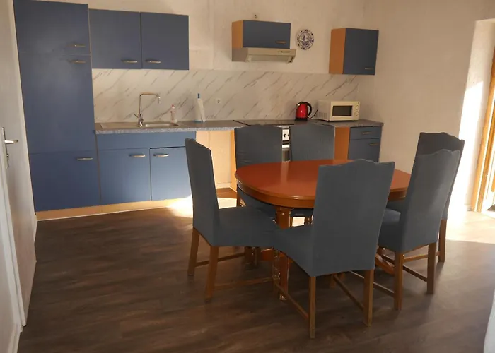 Apartment Mit Terrasse - 10 Minuten Von Templin *