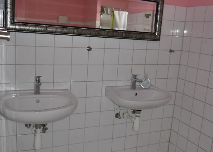 Apartment Mit Terrasse - 10 Minuten Von Templin