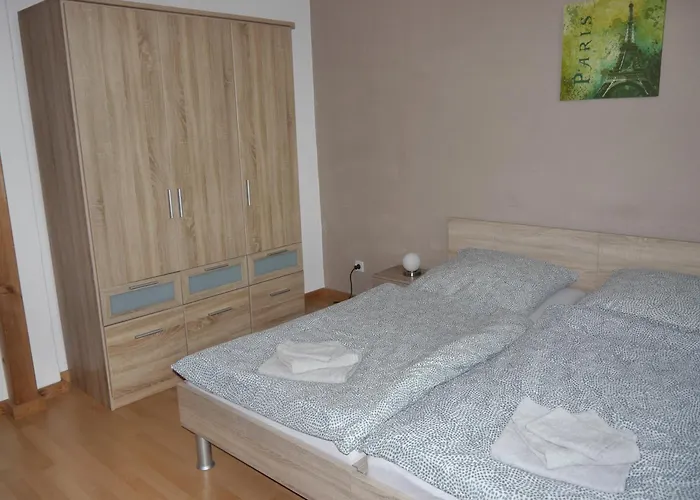 Apartment Mit Terrasse - 10 Minuten Von Templin *