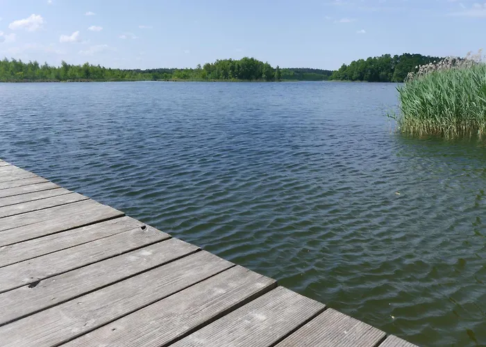 Mit Terrasse - 10 Minuten Von Templin